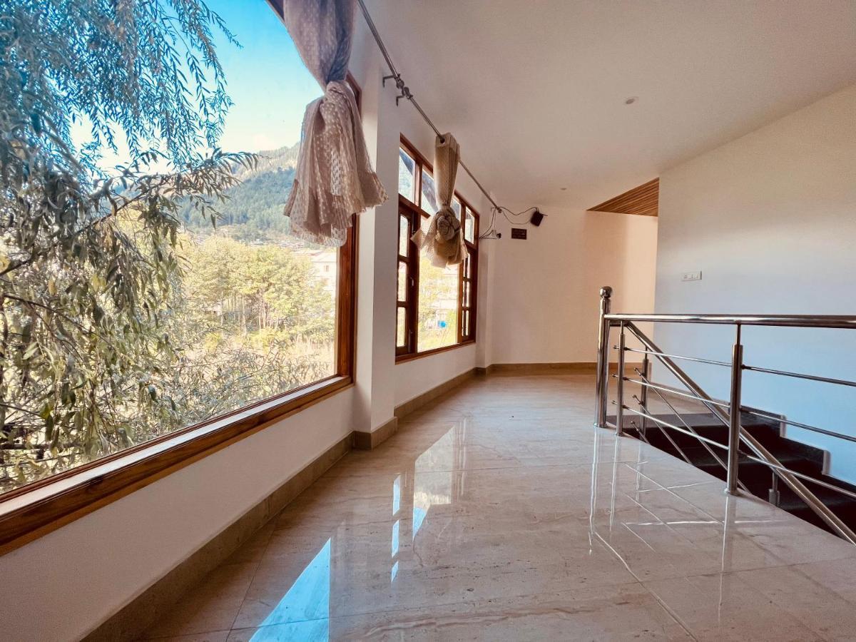 Hotel Lemoon Tree Manali  Exterior photo